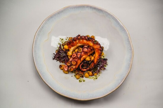 Октопод Ресторант Амая