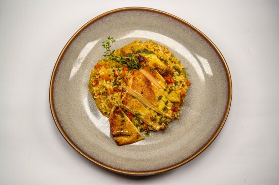 Био пиле Ресторант Амая